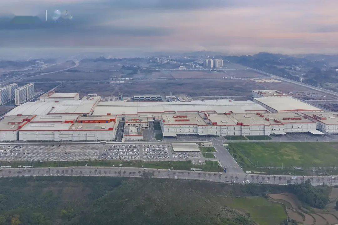 時代長安標準電芯下線 長安“金鐘罩”電池迎來首座里程碑